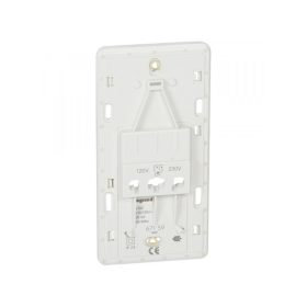 Legrand 067159 - Céliane borotva aljzat