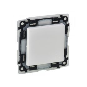   Legrand 752164 - Valena Life kétpólusú kapcsoló 16A IP44 fehér