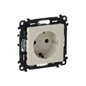   Legrand 753224 - Valena Life 2P+F csatlakozóaljzat gyermekvédelemmel, csavaros vezetékbekötéssel