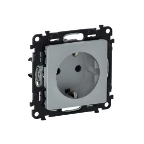   Legrand 753325 - Valena Life 2P+F csatlakozóaljzat gyermekvédelem nélkül, csavaros vezetékbekötés