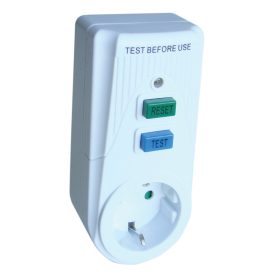   Áram-védőkapcsolós adapter, oldalsó védőérintkezővel - TFGA-1